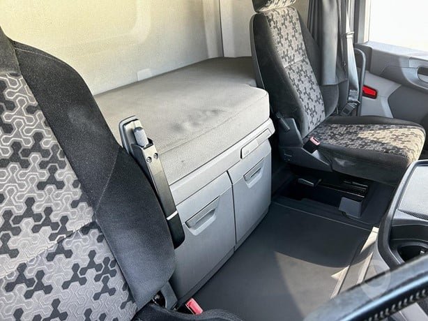 SCANIA S450 For Sale